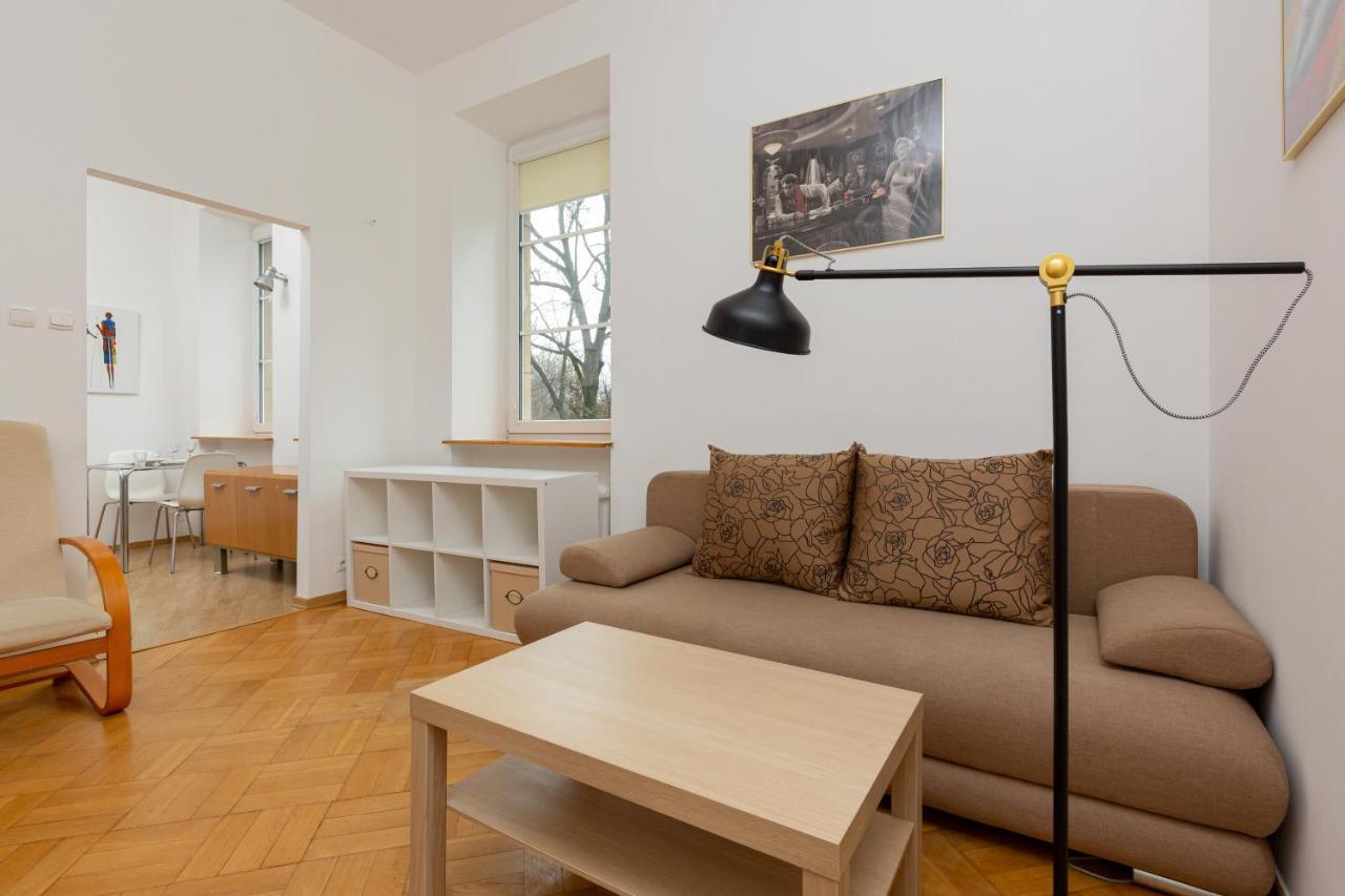 Downtown Studio Apartment By The Park By Noclegi Renters Varsovia Exterior foto