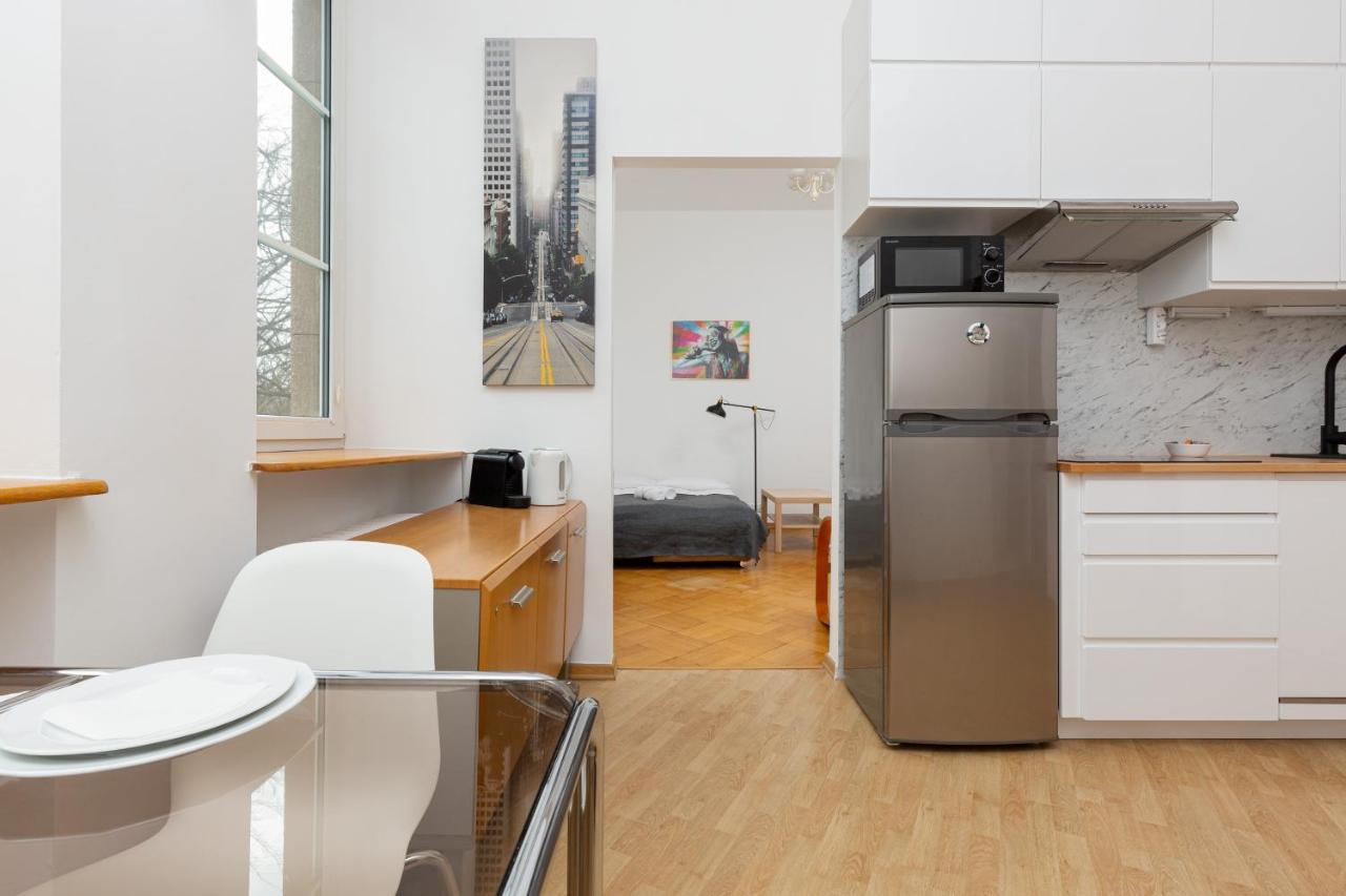Downtown Studio Apartment By The Park By Noclegi Renters Varsovia Exterior foto